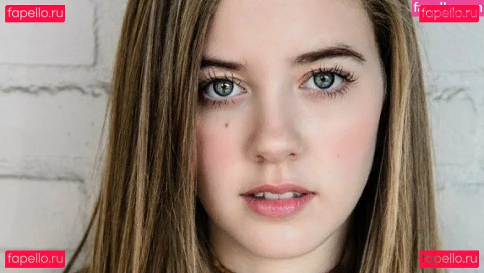 Mallory Bechtel Onlyfans Photo Gallery 