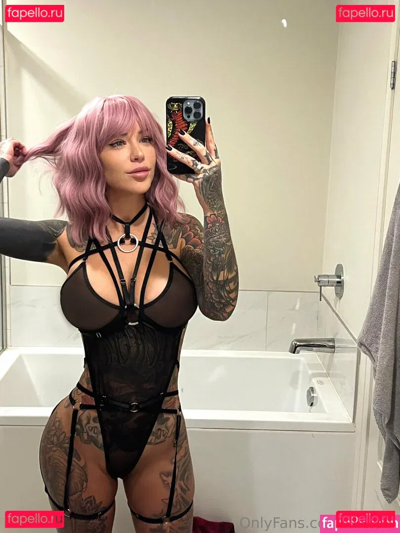 Laurence Berdard Onlyfans Photo Gallery 