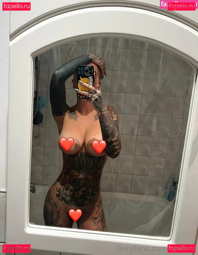 Laurence Berdard Onlyfans Photo Gallery 