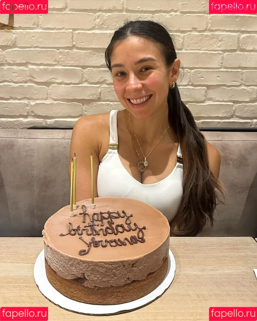 Yovana Mendoza Ayres Onlyfans Photo Gallery 