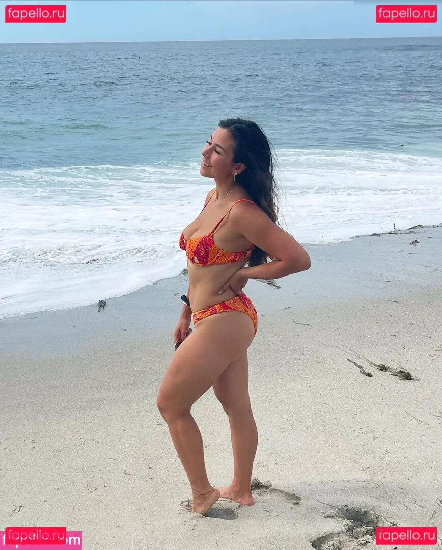 Yovana Mendoza Ayres Onlyfans Photo Gallery 