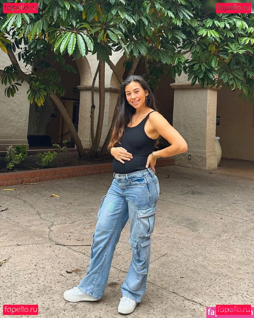 Yovana Mendoza Ayres Onlyfans Photo Gallery 