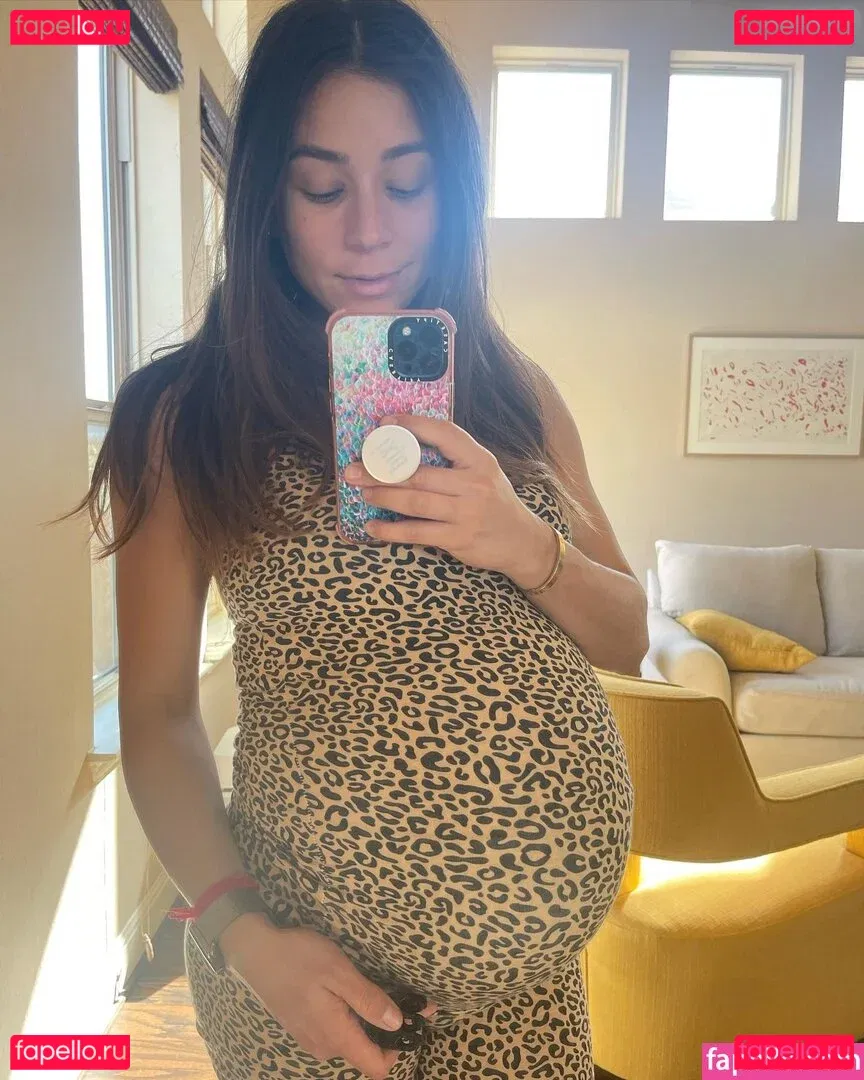 Yovana Mendoza Ayres Onlyfans Photo Gallery 