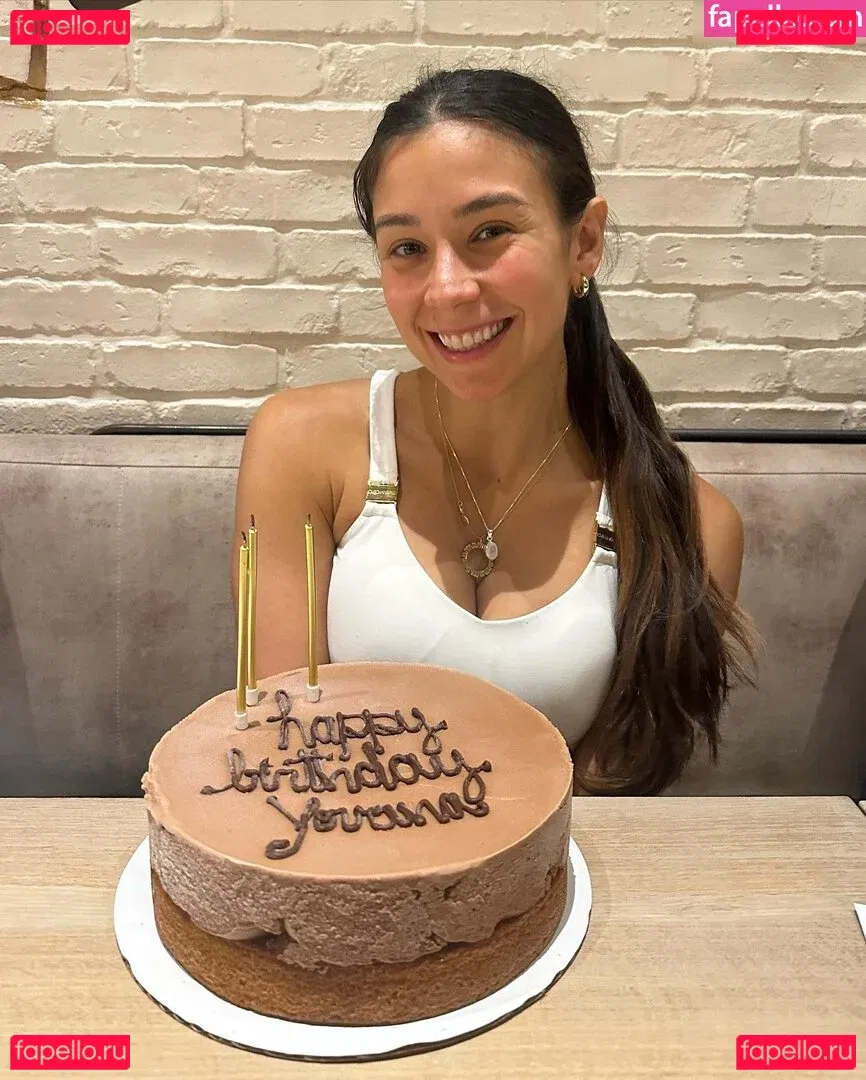 Yovana Mendoza Ayres Onlyfans Photo Gallery 