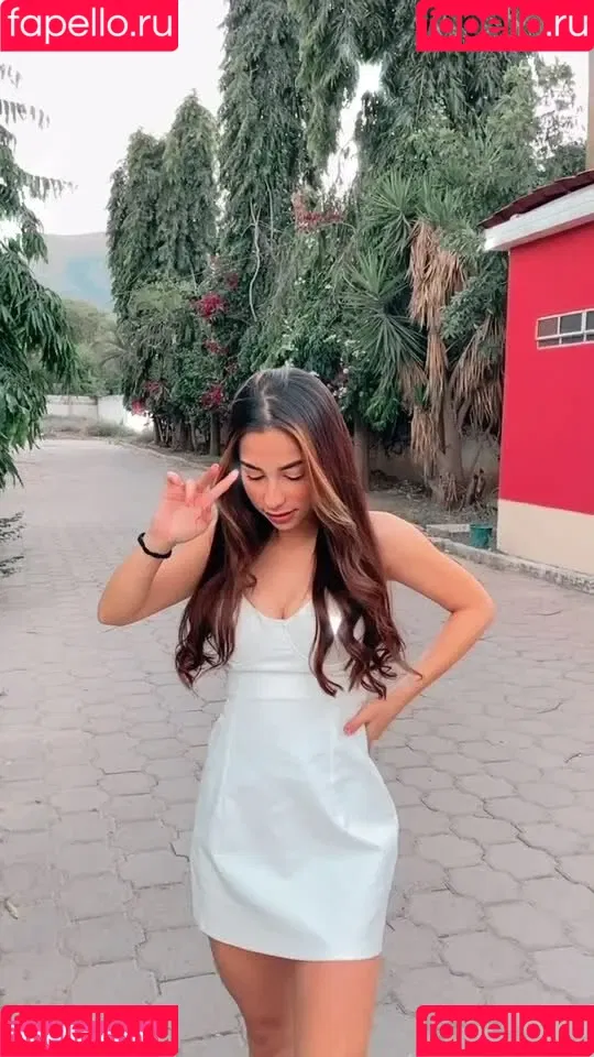 Amelia Archila Onlyfans Photo Gallery 