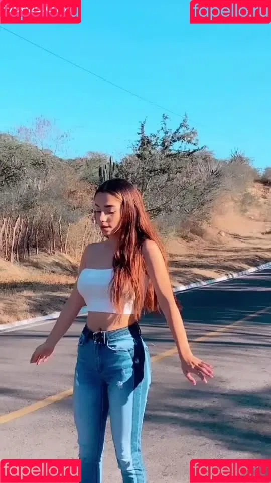 Amelia Archila Onlyfans Photo Gallery 