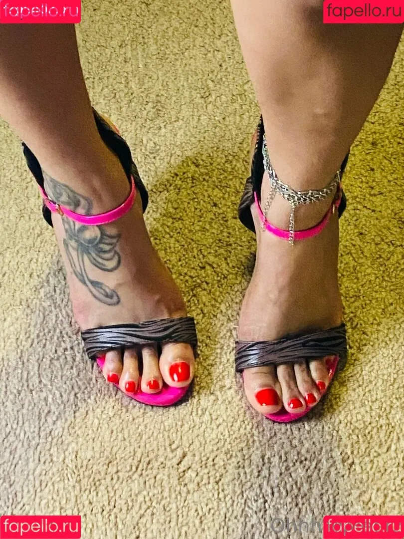 ohhhmyfeetz Onlyfans Photo Gallery 