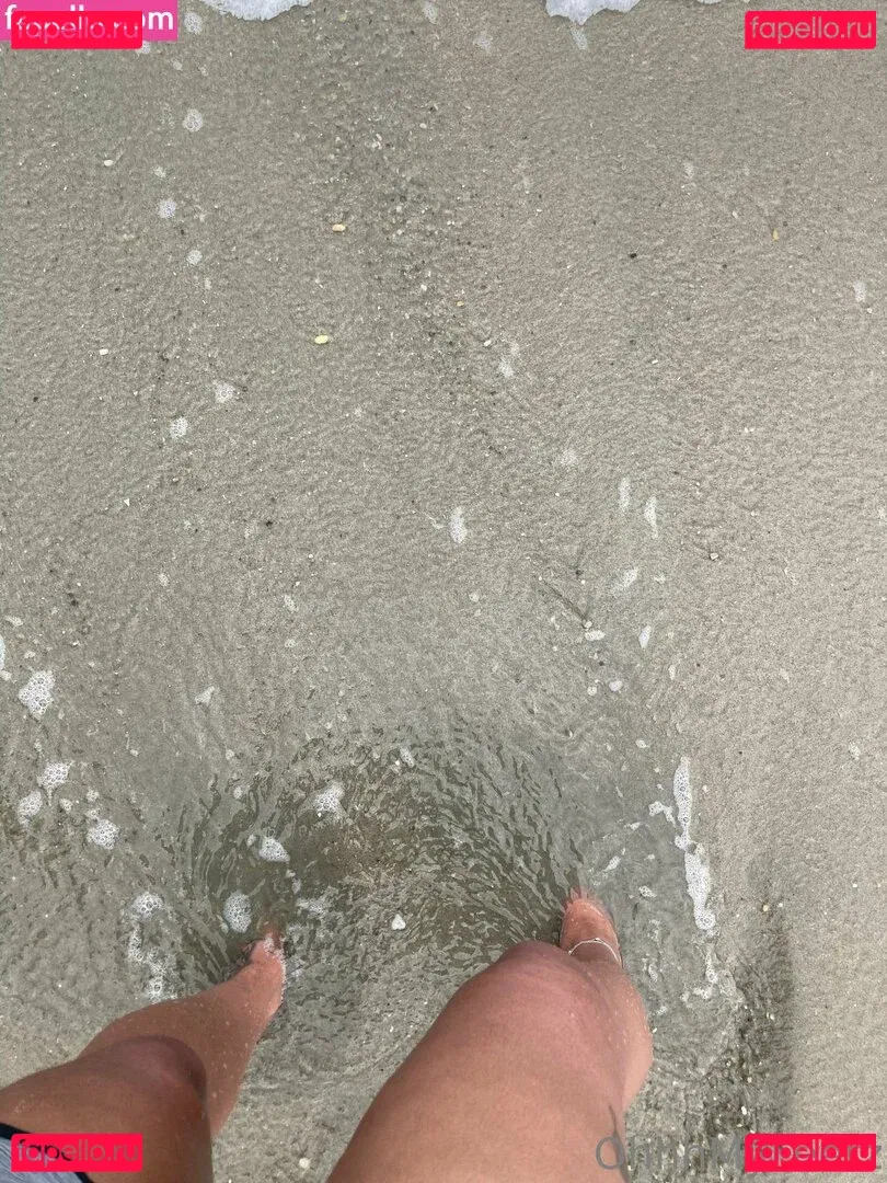 ohhhmyfeetz Onlyfans Photo Gallery 