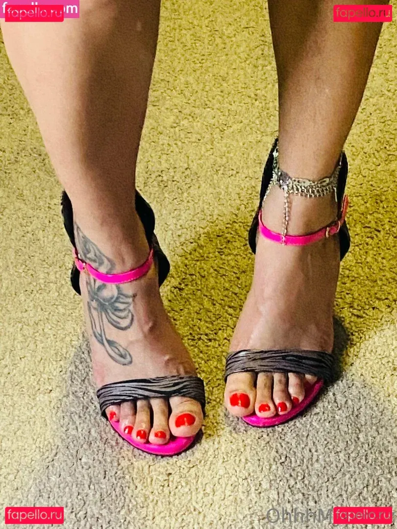 ohhhmyfeetz Onlyfans Photo Gallery 