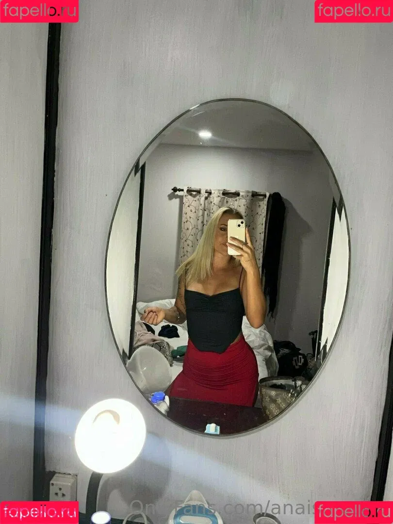sianaanaom Onlyfans Photo Gallery 