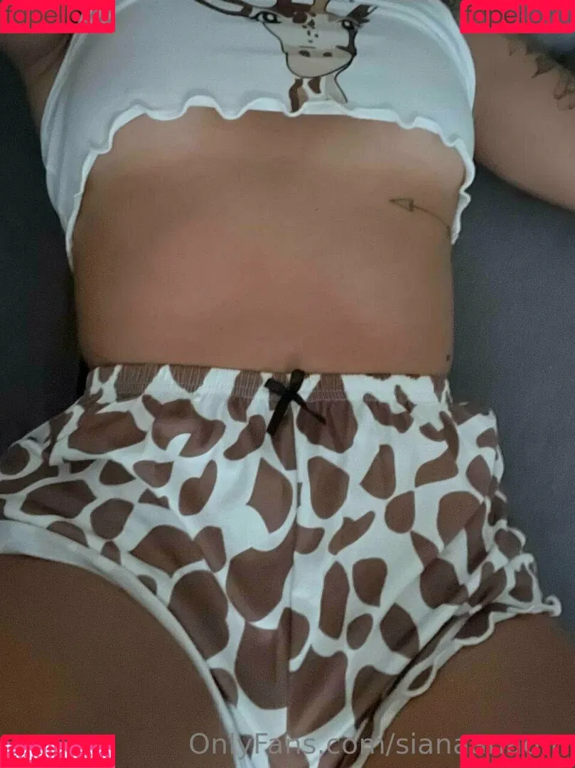 sianaanaom Onlyfans Photo Gallery 
